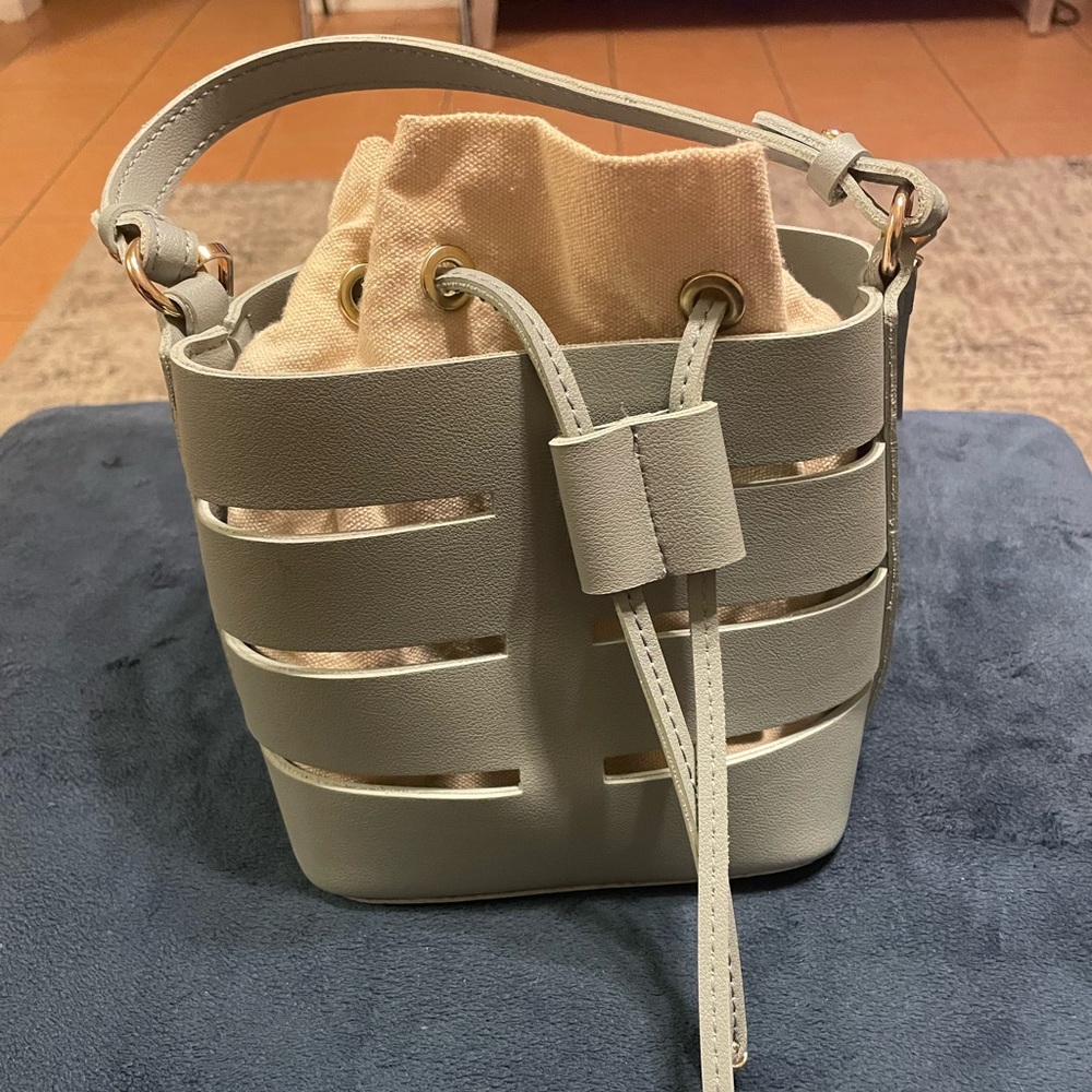 Non Name Bucket bag